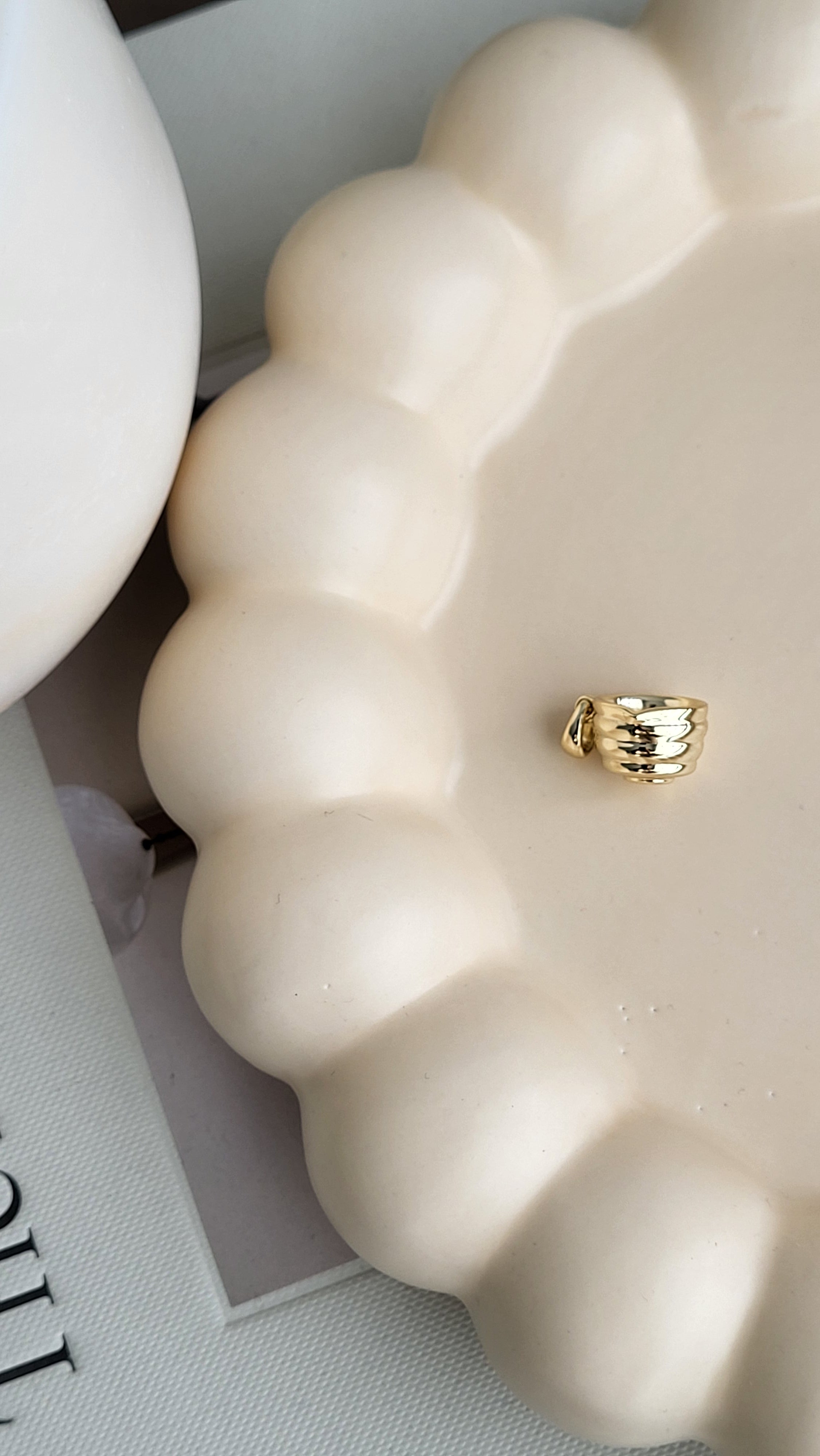 The Sui Matcha Bowl with Spout Charm in Silver or Gold