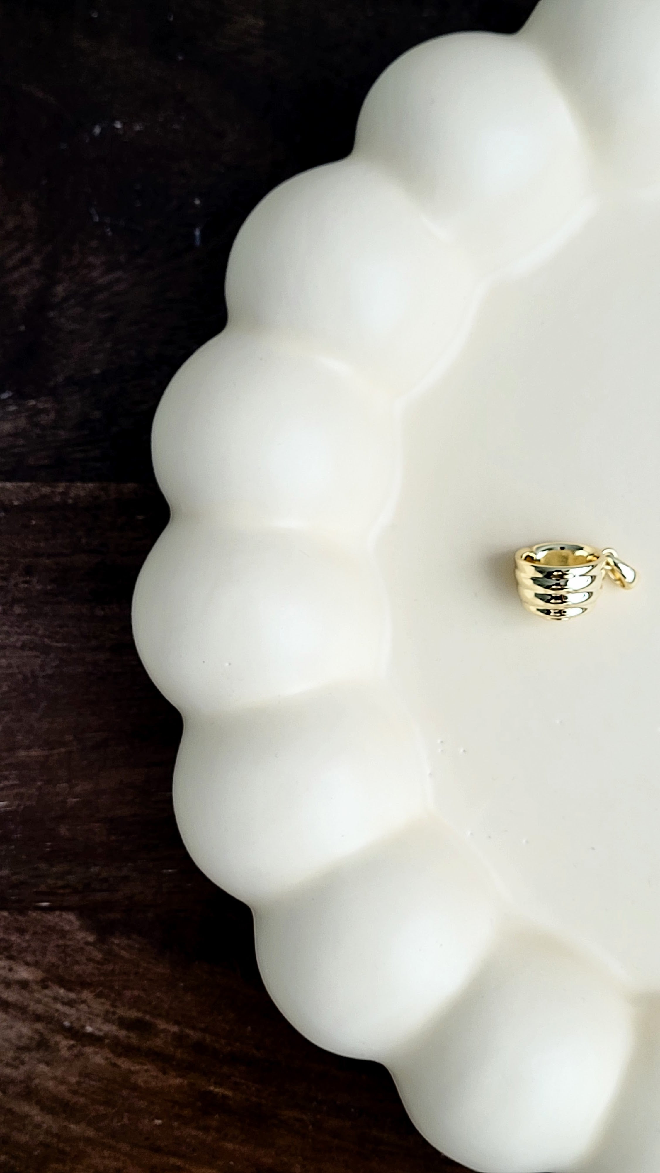 The Sui Matcha Bowl with Spout Charm in Silver or Gold